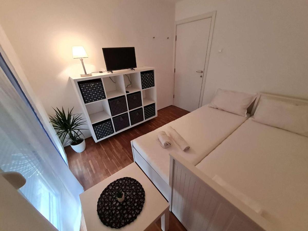 Apartmani Lovre I Zara Dış mekan fotoğraf