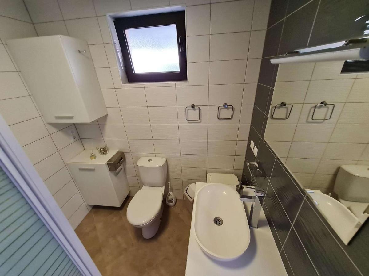 Apartmani Lovre I Zara Dış mekan fotoğraf