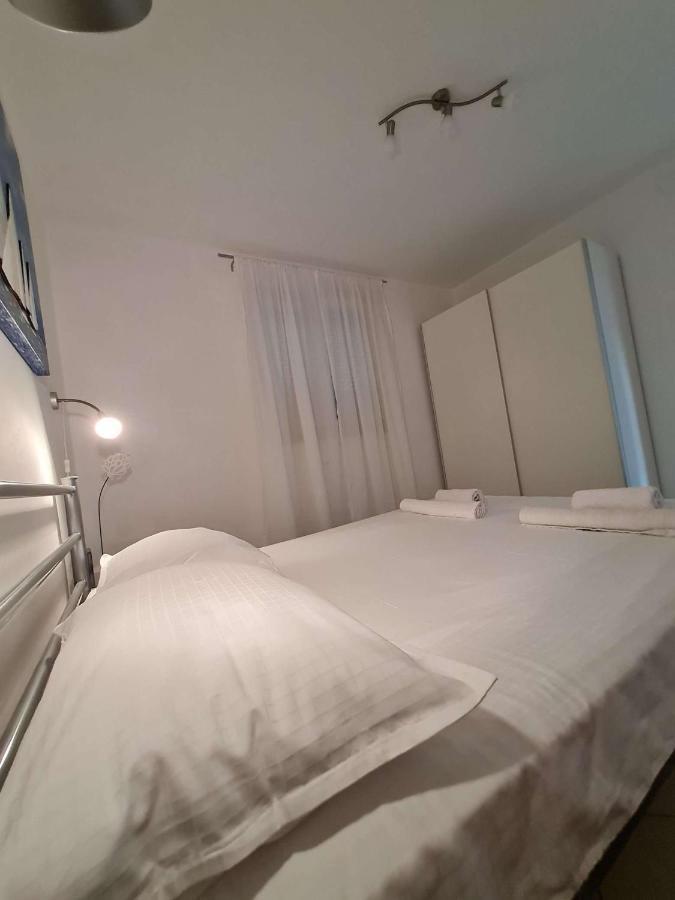 Apartmani Lovre I Zara Dış mekan fotoğraf
