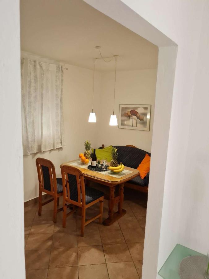 Apartmani Lovre I Zara Dış mekan fotoğraf