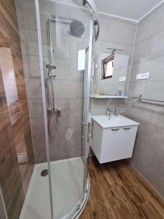 Apartmani Lovre I Zara Dış mekan fotoğraf