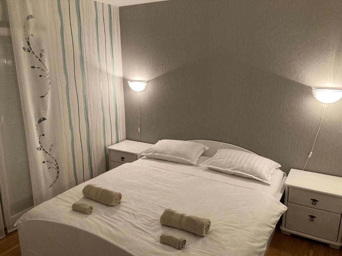 Apartmani Lovre I Zara Dış mekan fotoğraf